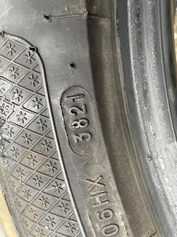 Zimné pneumatiky 235/50 r18 - 4