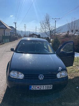 Golf 4 - 4