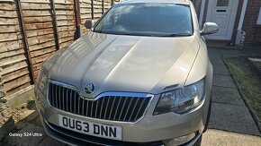 Skoda superb - 4