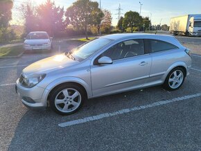 Opel astra gtc - 4