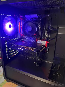 Pc : ryzen 5 3600,b550m, 32gb ram , 1tb nvme , rx 590 8gb oc - 4