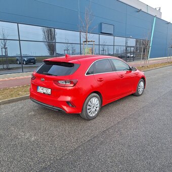 Kia Ceed 1.4 TGDi 103 kW Gold - 4