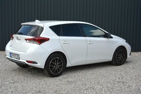 Toyota Auris 1.6 D, kamera, sezónne prezutie - 4