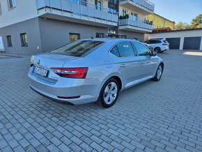 Škoda Superb Style 2.0TDI 140kw 4x4 DSG - 4