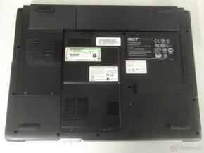 Acer travelmate 2300 - 4