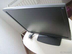 monitor BENQ - 4