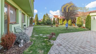 Znížená cena - Priestranný dom Biely Kostol pri Trnave, vhod - 4