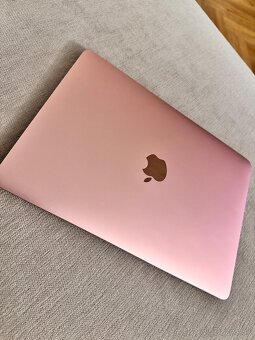 MacBook 12" Rose Gold + Apple myš - 4