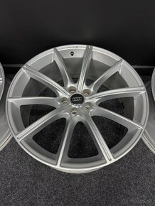 Alu AUDI RS6 5x112 21” - 4