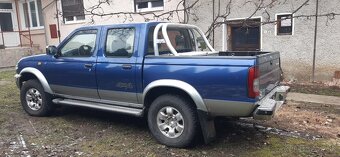 Nissan Navara 2,5 td, bez papierov, nepojazdné - 4