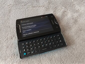 Sony ericsson Xperia Mini Pro - 4