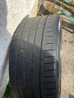 Letné pneu 235/40 r19 - 4