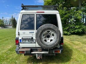 Toyota Landcruiser HZJ 78 - 4.2 D/96 kw, tažné 3500 kg - 4