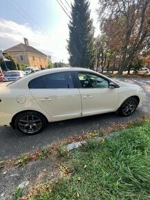 Renault Fluence 1.6 2015 170tis. BENZÍN + LPG - 4