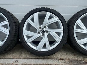 ORIGINAL VW GOLF 8 DISKY 5x112 R18 225/40 R18 PIRELLI ZIMA - 4