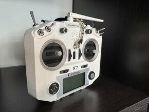 Diatone roma F5 / FrSky taranis QX7S / OKULIARE SU PREDANE - 4