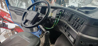 Lesovoz Volvo FM 420 6x6 - 4