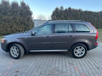 Volvo XC90 2,4 D5 AWD manuál - 4