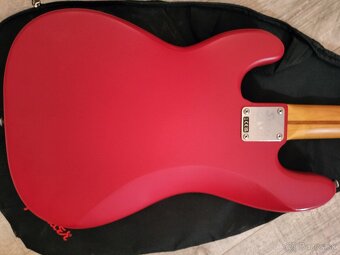 Squier 40 An. Precission bass - 4