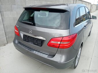 Mercedes Benz B 180CDI Executive - 4