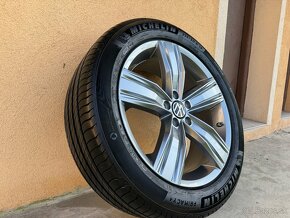 ✔️19” ®Originál VICTORIA falls na TIGUAN 235/50 r19 - 4