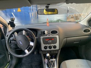 Ford Focus 1.6 benzin - 4