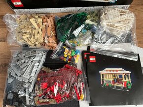 LEGO 10308 Vánoce na hlavní ulici - Z VÝSTAVKY + OSVĚTLENÍ - 4