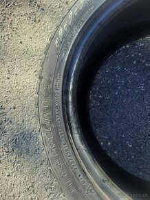 zimne 235/45 r18 - 4