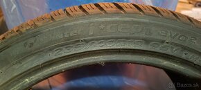 Hankook 235/40 R19 - 4