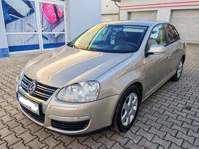 ✅VOLKSWAGEN JETTA 1.9 TDI 77KW ANBIENTE NOVÁ STK EK 2027 ✅ - 4