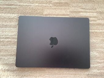 MacBook Pro 14" M3 PRO SK 2023 Vesmírne čierny - 4