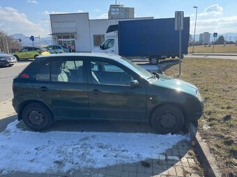 Škoda Fabia 1.4 (2004) pojazdná, skôr na náhradné diely - - 4