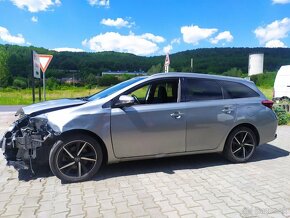 Toyota Auris Touring Sports Hybrid Executive - 4