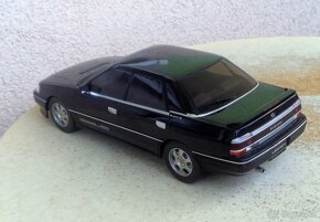 1:18 Subaru Legacy RS - 4