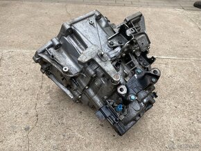 Motor a převodovka Nissan 1.6dCi R9M - 4