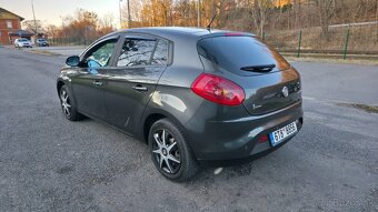 Fiat Bravo 1,4i 16V-1.Majitel,serviska,ČR - 4