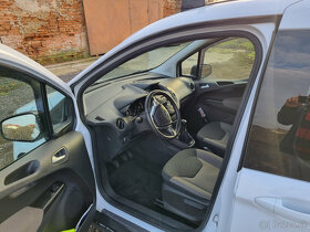 Ford Tourneo Courier - 4