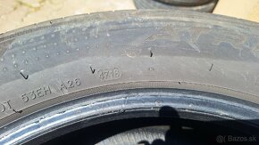 225/60R18 104W - 4