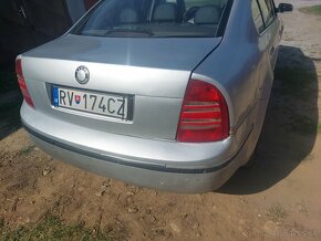 Skoda Superb 1.9tdi 96kw - 4