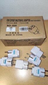 Univerzalny cestovny adapter 230V z US/UK na SK zasuvky - 4