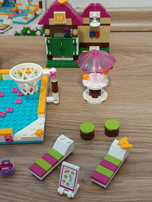 LEGO Friends 41008 Koupaliště v Heartlake - 4