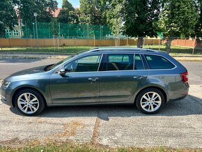 Škoda Octavia Combi 2.0 TDI Style EU6 - 4