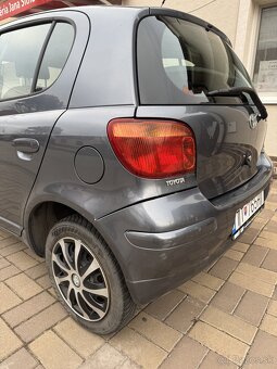 Toyota Yaris 1.0 VVT-i Dream - 4