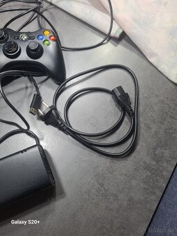 Xbox 360E 250GB - 4