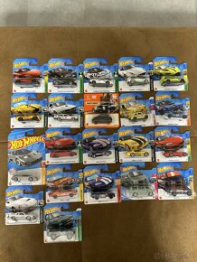 Mattel Hot Wheels Zberatelske auticka 3€/kus - 4