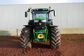 2015 JOHN DEERE 6215R 4WD - 4