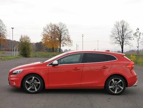 Volvo V40 1.6. 88kw R-Design - 4