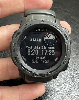 Garmin Instinct Solar - 4