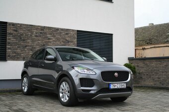 Jaguar E-Pace 2.0 I4 R-Dynamic Base AWD A/T - 4