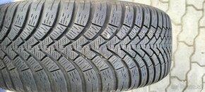 Zimné pneu na hl.diskoch VW 215/60R16 - 4